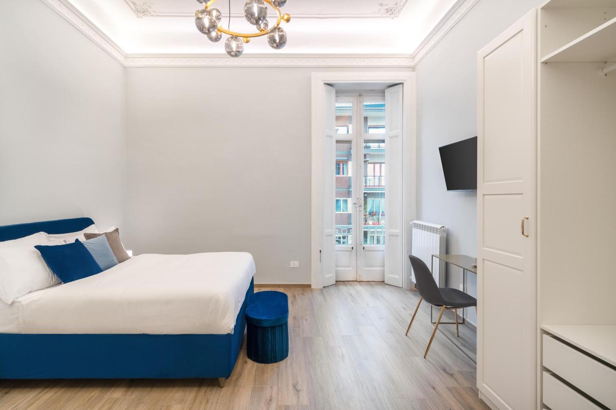 Palazzo Galeoni Luxury Suites サレルノ エクステリア 写真
