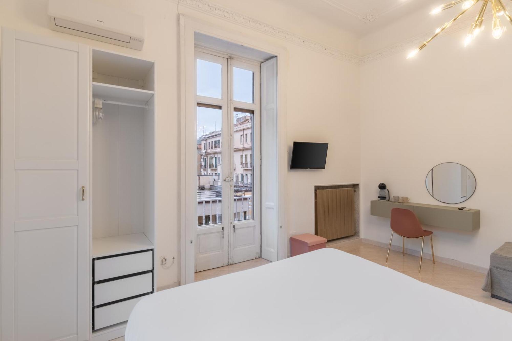 Palazzo Galeoni Luxury Suites サレルノ エクステリア 写真