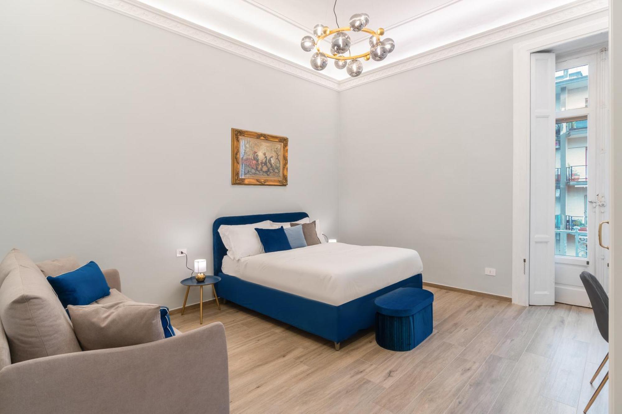 Palazzo Galeoni Luxury Suites サレルノ エクステリア 写真
